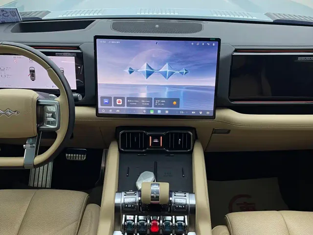 BYD FangChengBao Leopard 8 — Фото автомобиля 8