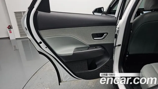 Hyundai Kona SX2 — Фото автомобиля 13
