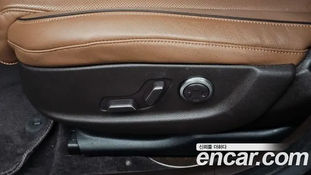 Genesis G80 RG3 — Фото автомобиля 16