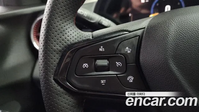ChevroletGMDaewoo Trax Trax Кроссовер — Фото автомобиля 29