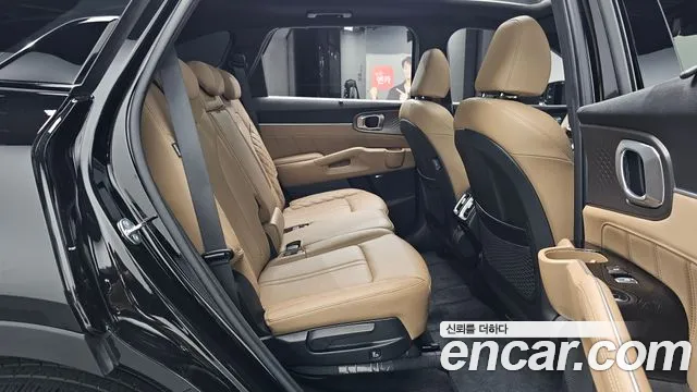 Kia Sorento Новый Sorento 4 поколение Бензин 2.5T 4WD — Фото автомобиля 10