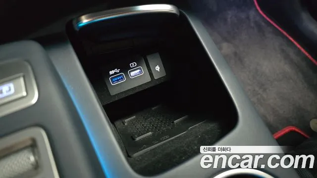 Genesis GV70 — Фото автомобиля 28