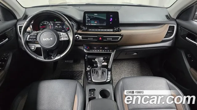Kia Seltos Seltos Бензин 1.6 турбо 2WD — Фото автомобиля 6