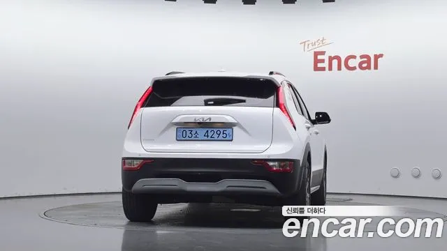 Kia Niro New — Фото автомобиля 4