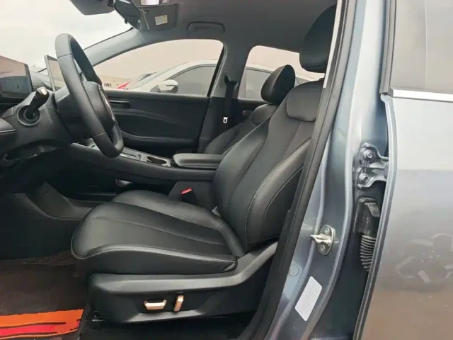 Baojun Yunhai — Фото автомобиля 14