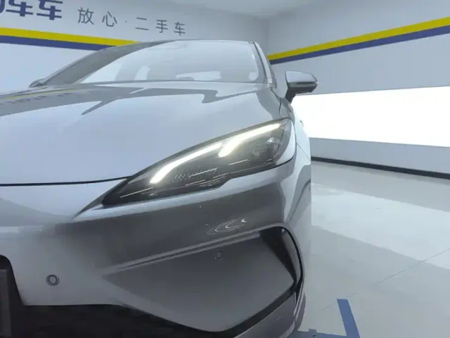 BYD Seal 05 DM-i — Фото автомобиля 5