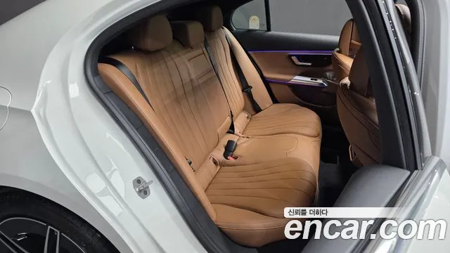 Mercedes-Benz E-Class W214 — Фото автомобиля 17