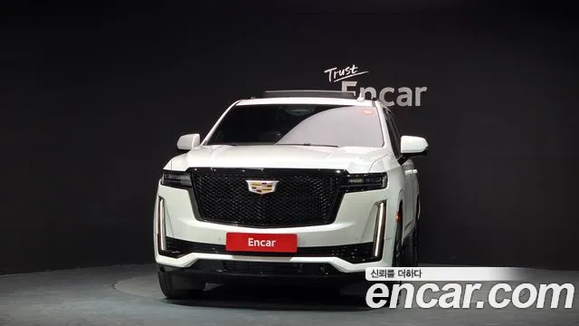 Cadillac Escalade Generation 5 — Фото автомобиля 3