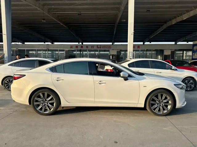 Mazda Atenza — Фото автомобиля 4