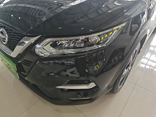 Nissan Qashqai — Фото автомобиля 23