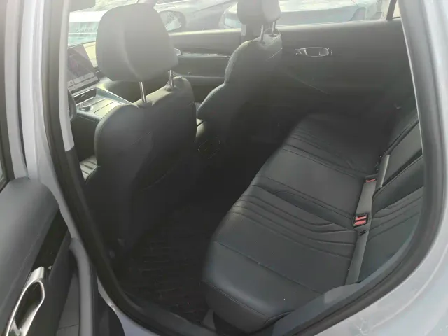 Geely Galaxy E5 — Фото автомобиля 10