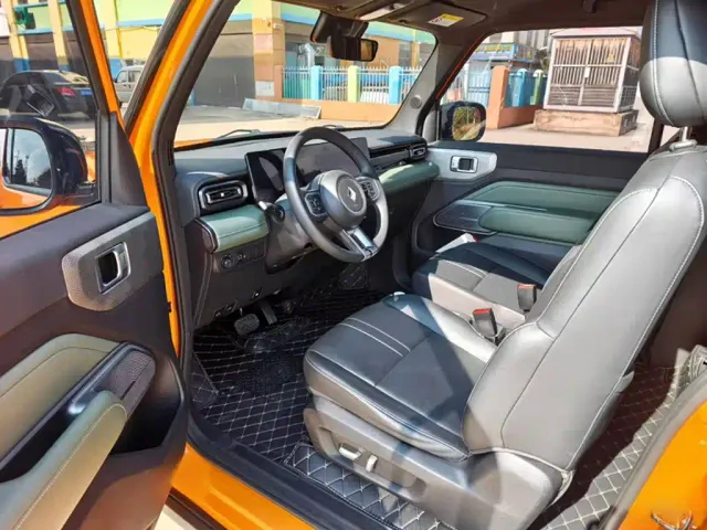 Baojun Yep — Фото автомобиля 17