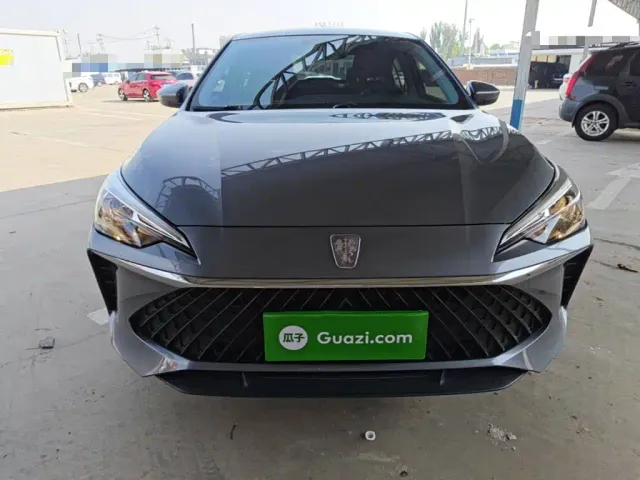 Roewe i5 — Фото автомобиля 2