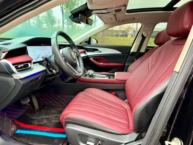 Hongqi H5 — Фото автомобиля 3