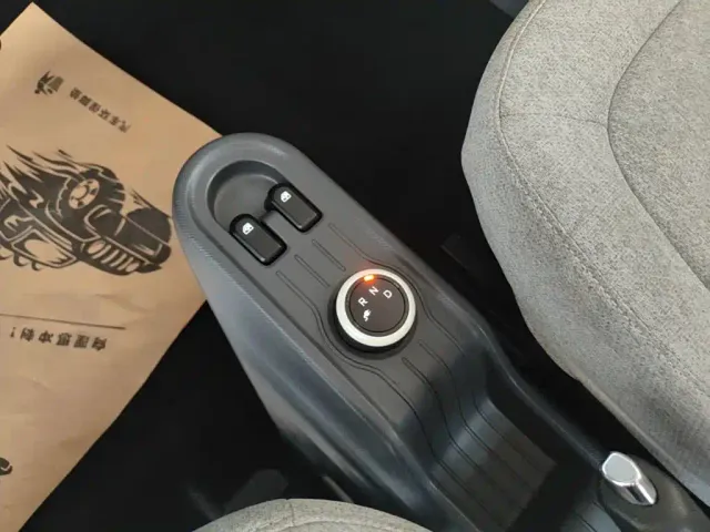 Wuling Hongguang Mini EV — Фото автомобиля 13