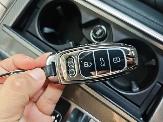 Audi A6L — Фото автомобиля 8
