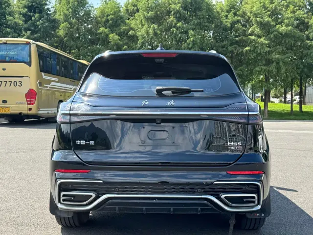 Hongqi HS5 — Фото автомобиля 15
