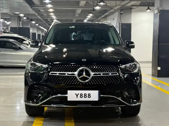 Mercedes-Benz GLE-Class — Фото автомобиля 2
