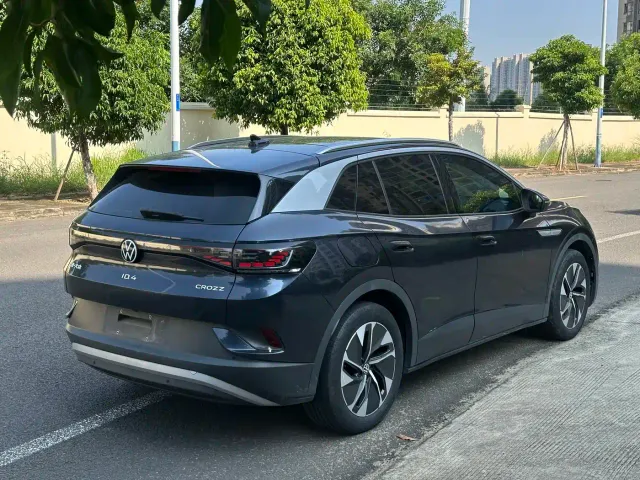 Volkswagen ID.4 Crozz — Фото автомобиля 4