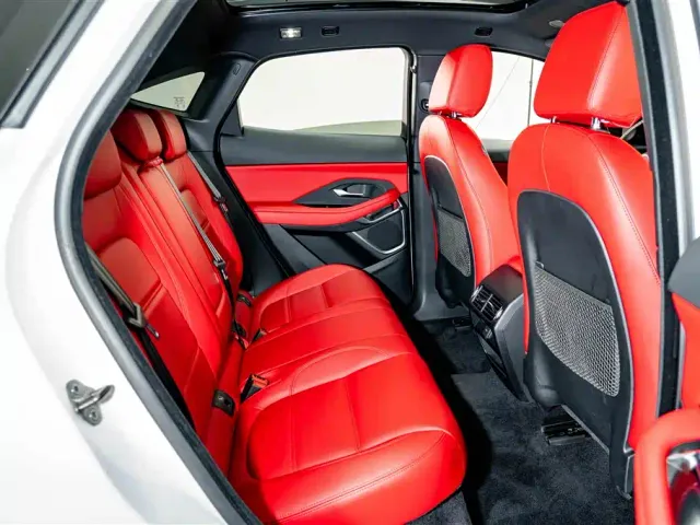 Jaguar E-PACE — Фото автомобиля 20