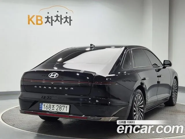 Hyundai Grandeur GN7 — Фото автомобиля 3