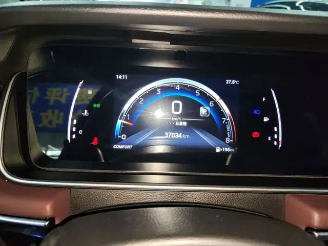 GAC Trumpchi M6 — Фото автомобиля 11