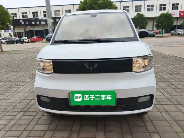 Wuling Hongguang Mini EV — Фото автомобиля 2