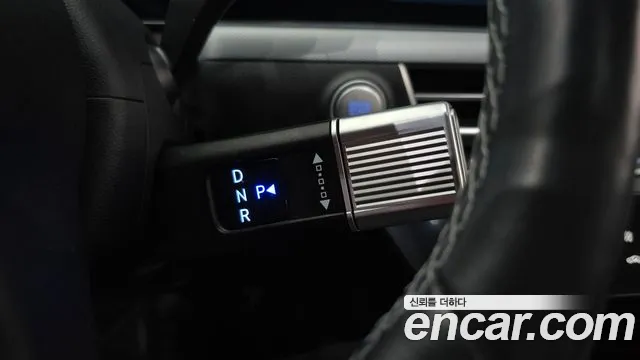 Hyundai Sonata — Фото автомобиля 9