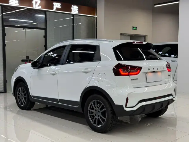 Geely Vision X3 — Фото автомобиля 19