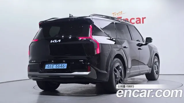 Kia EV9 — Фото автомобиля 2