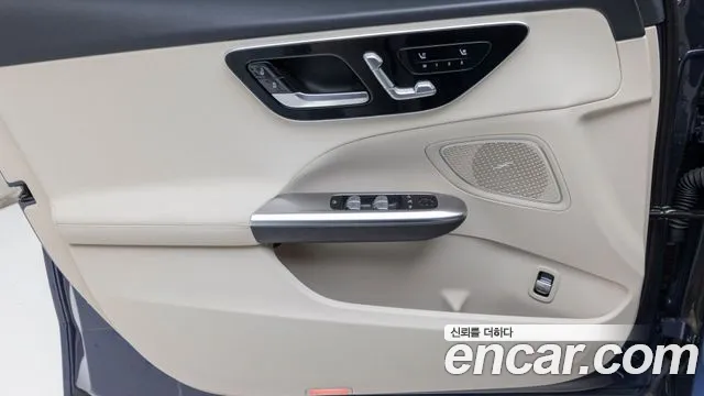 Mercedes-Benz C-Class W206 — Фото автомобиля 15