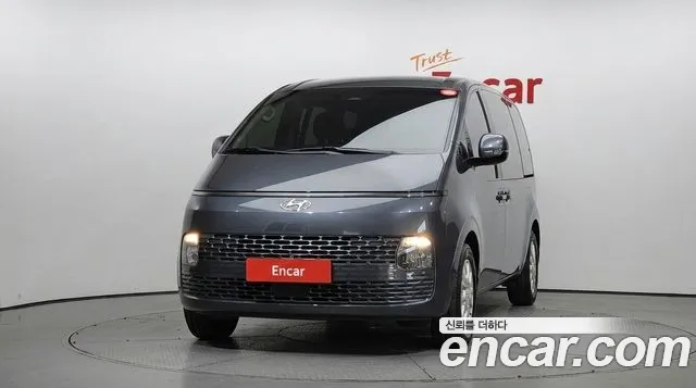 Hyundai Staria Staria Карго 3 места — Фото автомобиля 3