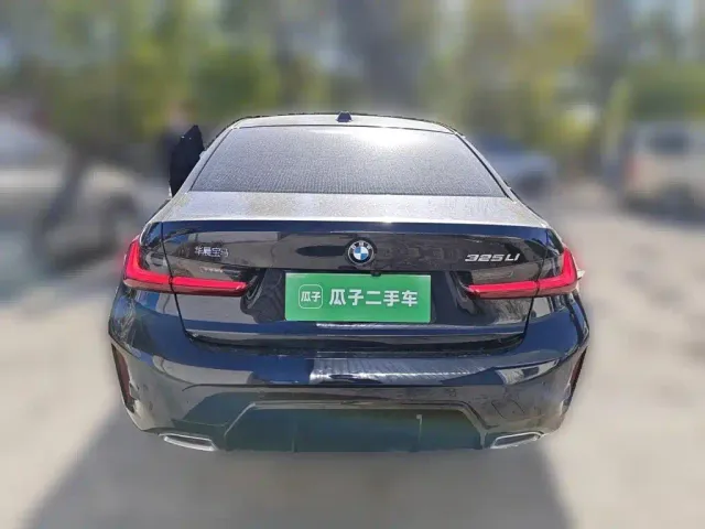 BMW 3 Series — Фото автомобиля 5