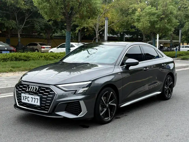Фотография автомобиля — Audi A3