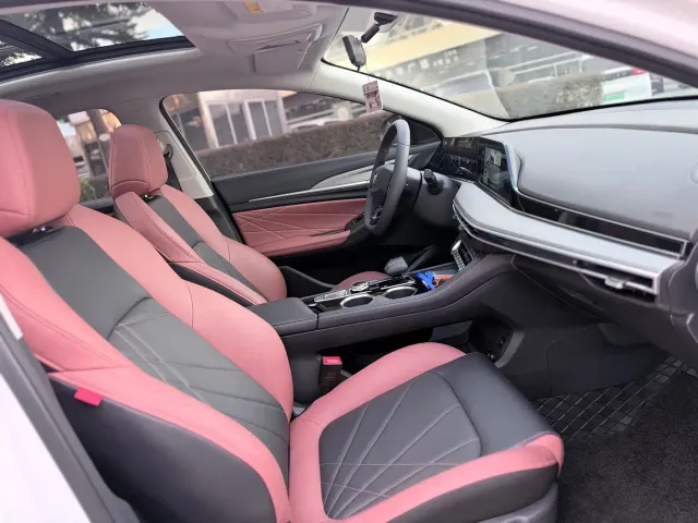 Changan Eado — Фото автомобиля 12
