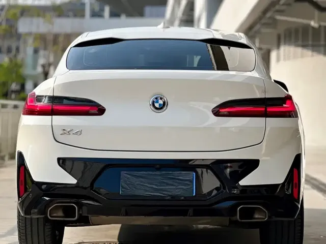 BMW X4 — Фото автомобиля 5