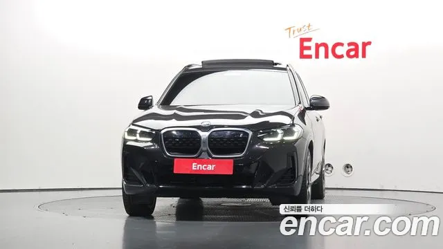 BMW iX3 G08 (2020–2024) — Фото автомобиля 3
