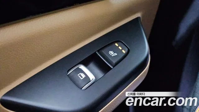Kia Carnival Generation 4 — Фото автомобиля 18