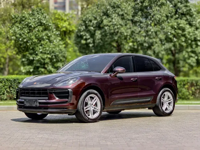 Фотография автомобиля — Porsche Macan