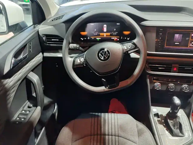 Volkswagen Tharu — Фото автомобиля 10
