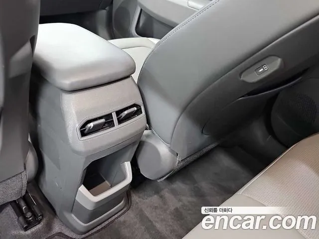 Kia EV3 — Фото автомобиля 13