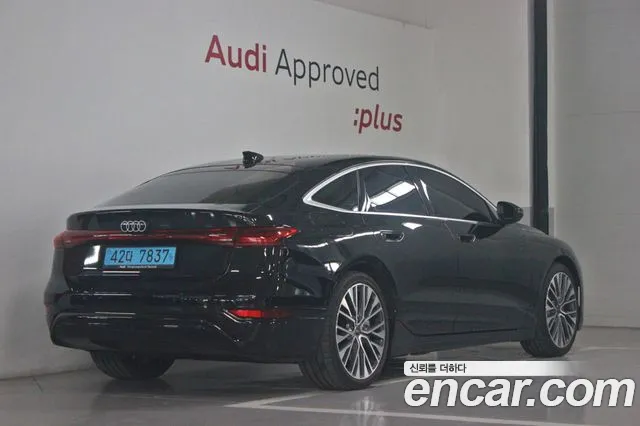 Audi A6 e-Tron — Фото автомобиля 2