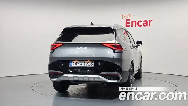 Kia Sportage Sportage 5-е поколение Бензин 1.6 турбо 2WD — Фото автомобиля 4