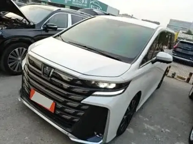 Фотография автомобиля — Toyota Alphard