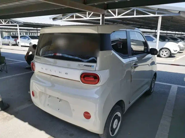 Wuling Hongguang Mini EV — Фото автомобиля 6