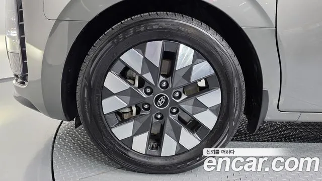 Hyundai Staria — Фото автомобиля 5