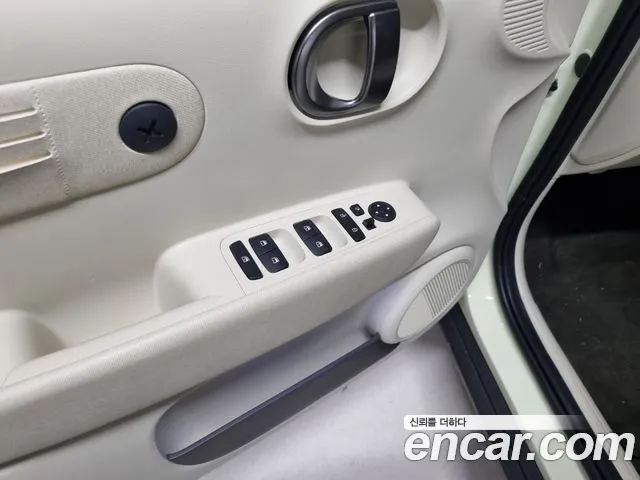 Hyundai Casper Electric — Фото автомобиля 9