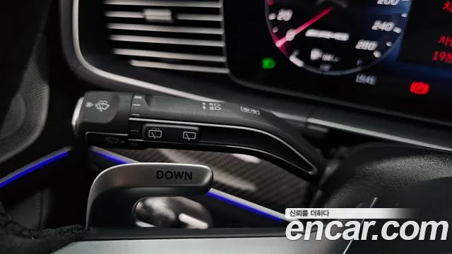 Mercedes-Benz GLE-Class — Фото автомобиля 28