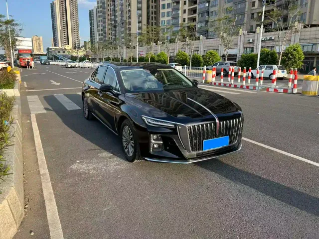 Hongqi H5 — Фото автомобиля 3