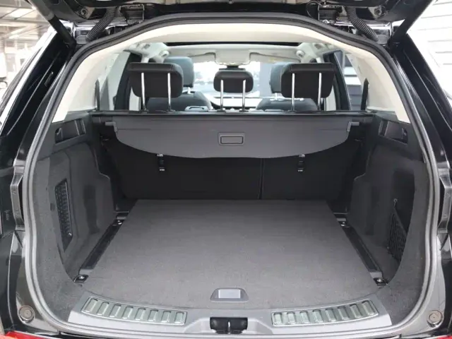Land Rover Discovery Sport — Фото автомобиля 30